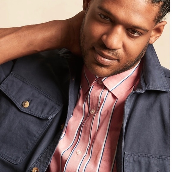 Untucked Standard-Fit Perfect Poplin Shirt Size XL - Picture 3 of 3